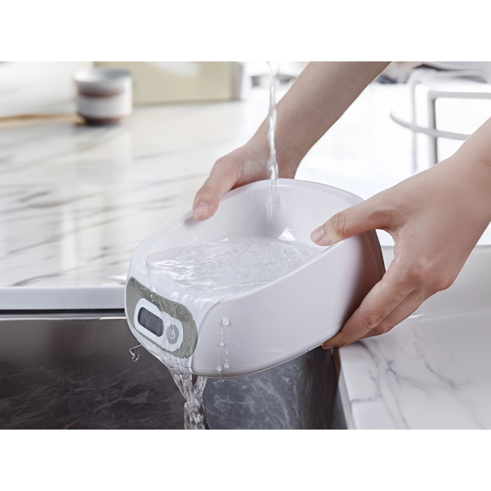 Pet Feeder with Built-in Scale - Precise Ration Control for Animals