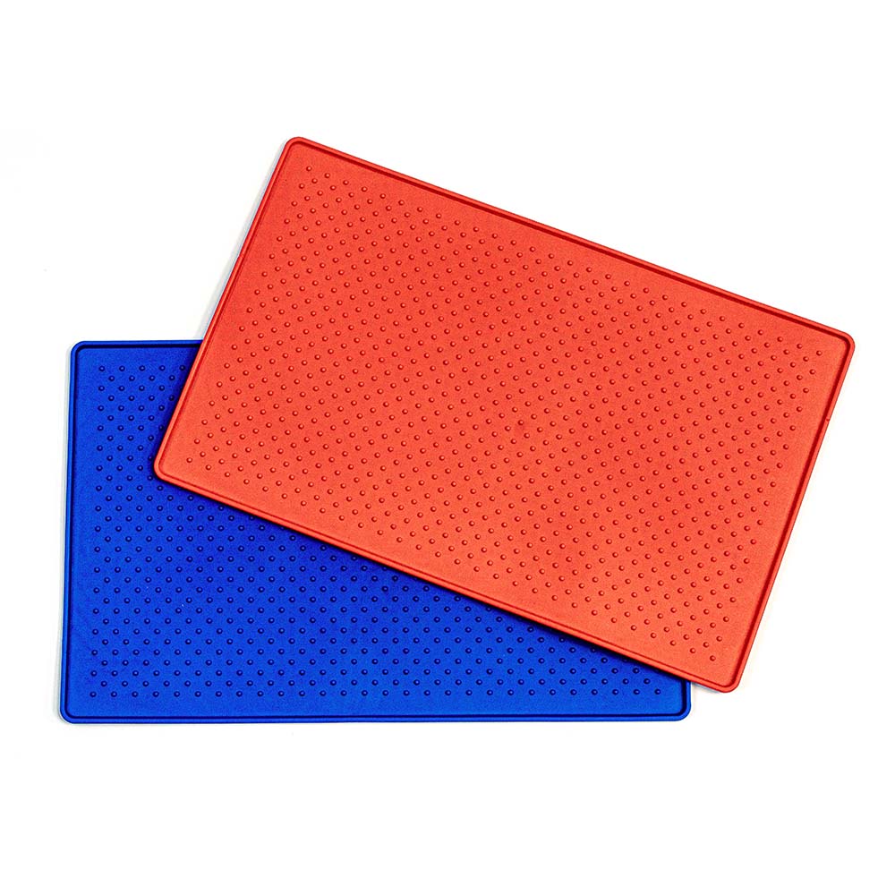 Non-Slip Feeding Mat for Dogs and Cats - Easy to Clean